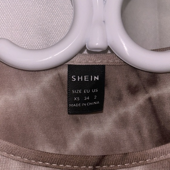 SHEIN brown printed dress - Picture 2 of 2